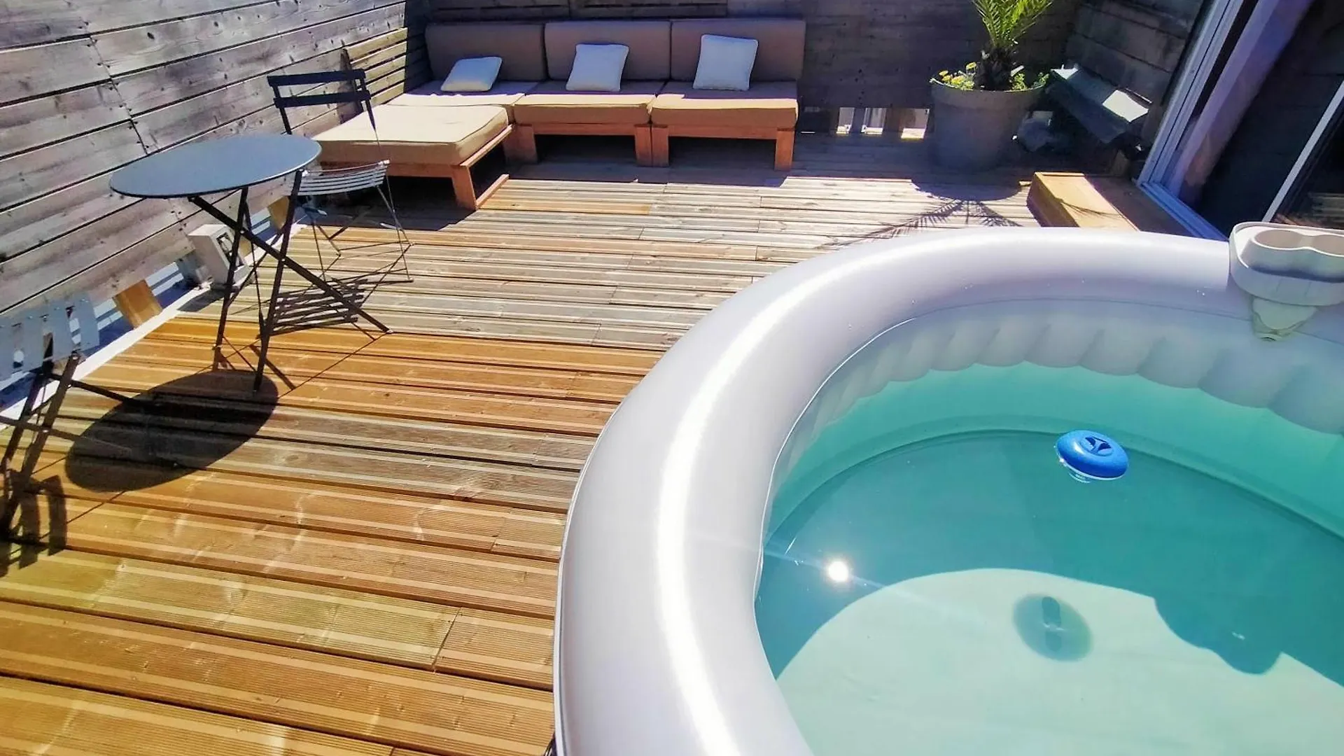 Appartement Au Bonheur Des Voyageurs à Concarneau 0*,  France